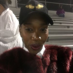 Meet your Posher, Charity